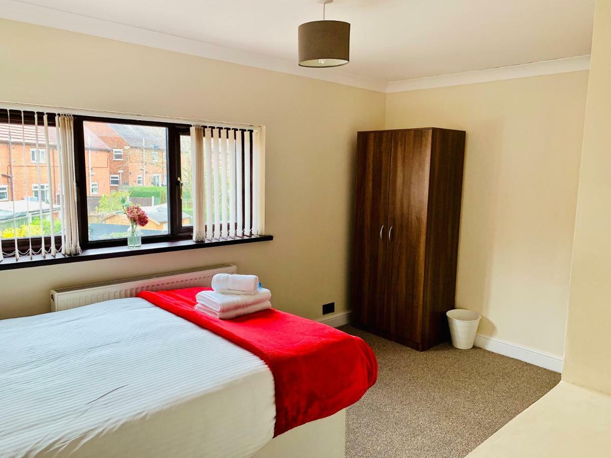 Housefield 1 Apartment Bucknall  Exterior photo